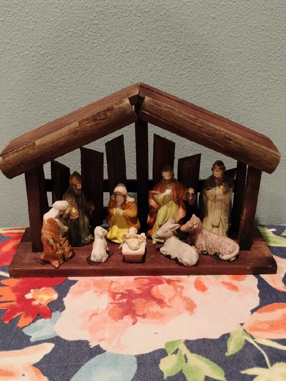 Hand-Painted Wooden Nativity Stable with Figurines - Multi-Color